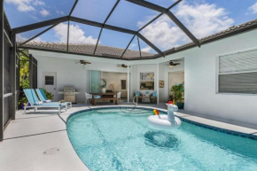 Villa Tropicana Luxury pool home. Gated community